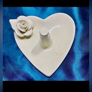 Vintage Mud Pie 1998 White Heart Ceramic Ring Holder with Rose Accent